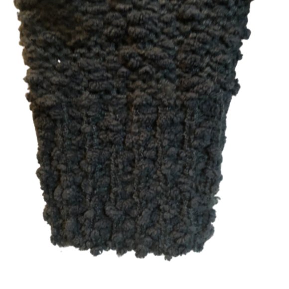 Denver Hayes Fluffy long sleeve Sweater size M - Picture 3 of 6